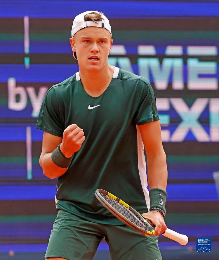 先断对手退 先断对手退